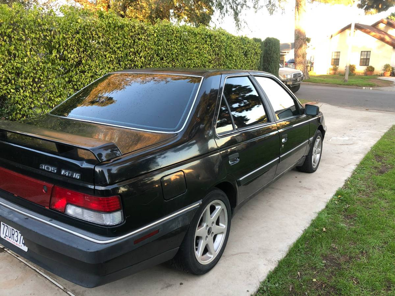 Illustration for article titled At $3,500, Could This 1989 Peugeot 405 Mi16 be the Quirkiest Daily Driver Deal There is?